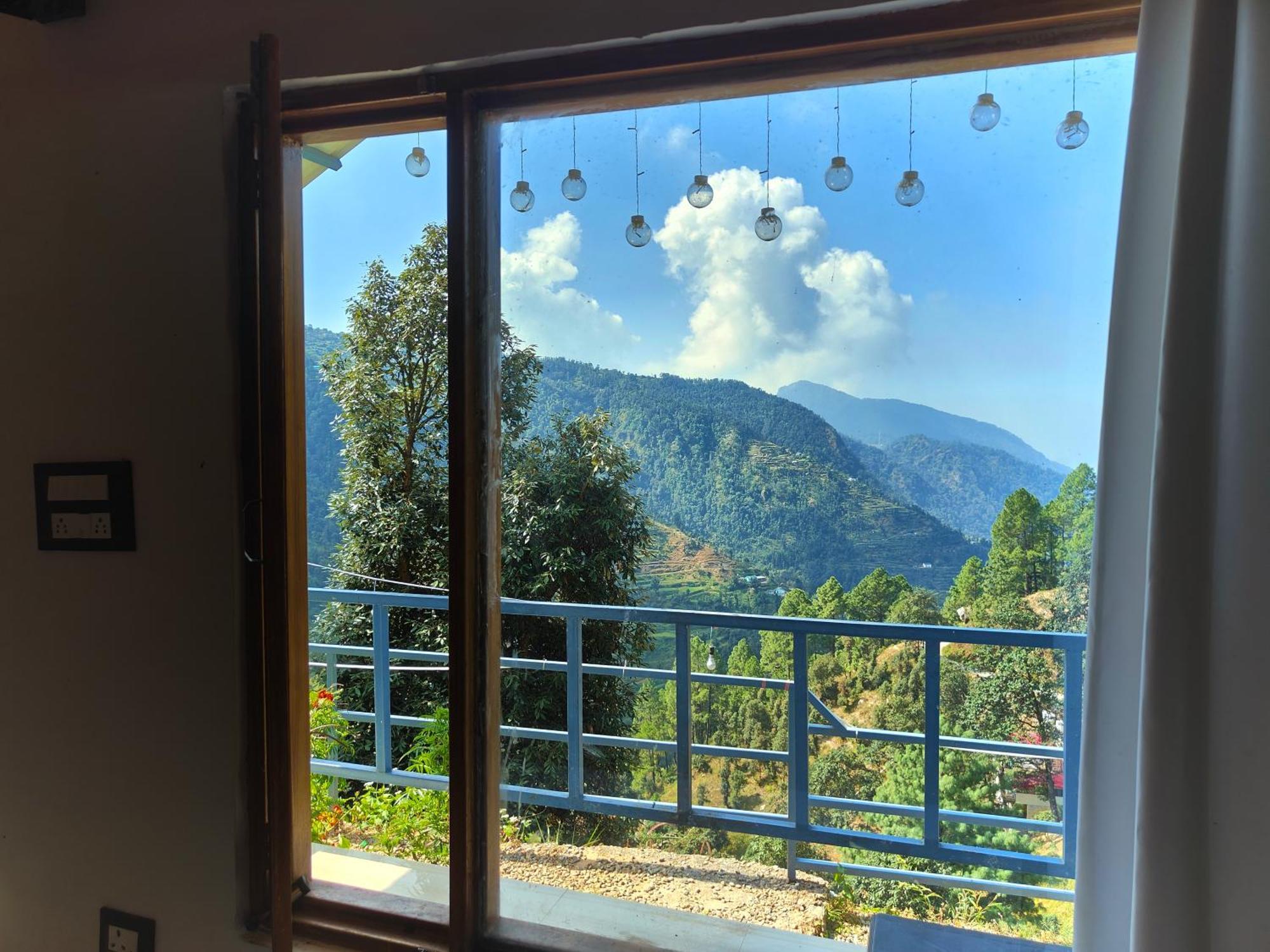 Himwanderer Camps & Cottages Pangot Nainital Eksteriør billede