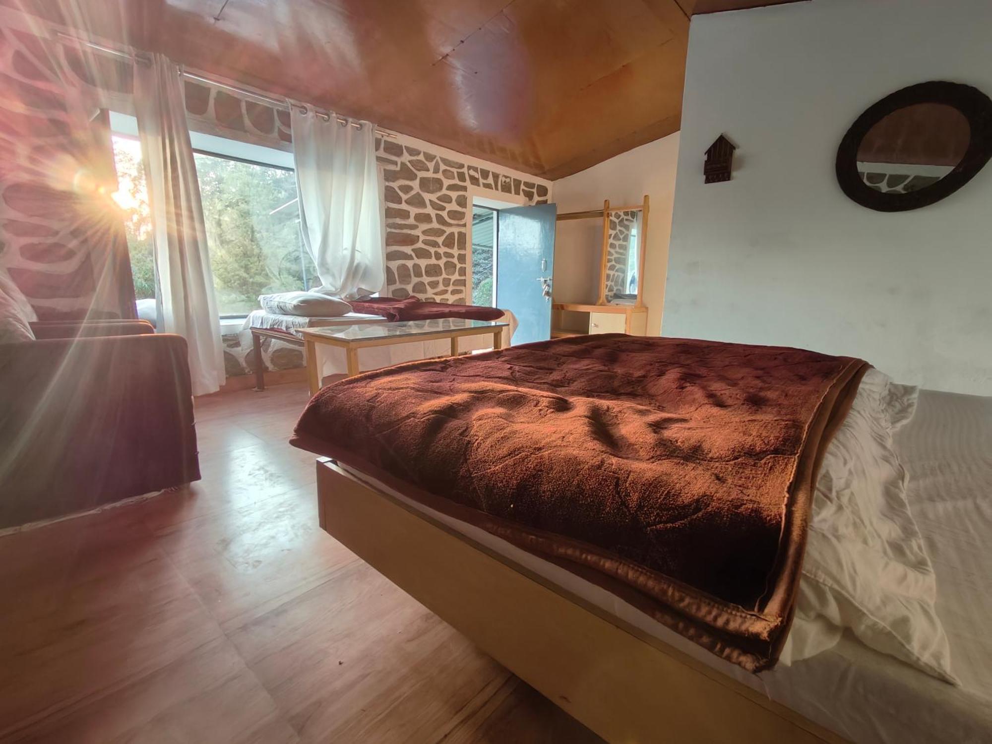 Himwanderer Camps & Cottages Pangot Nainital Eksteriør billede